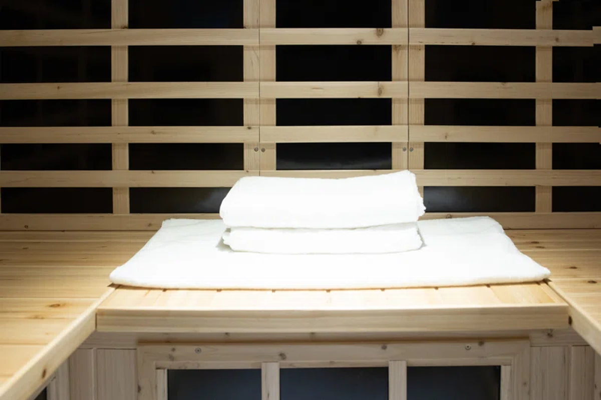 Lomant 4 - Person Far-Infrared Outdoor Sauna Room