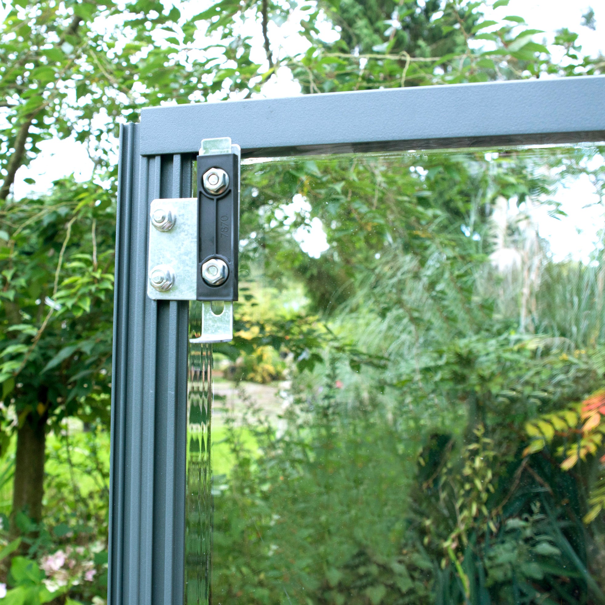 Palram Canopia Oasis Hexagonal Greenhouse